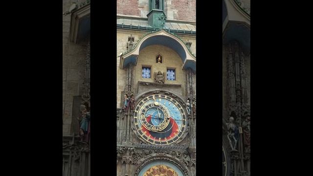 Пражские куранты Орлой / Prague Astronomical Clock Orloj смотреть онлайн