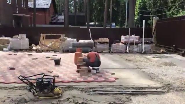 Укладка тротуарной плитки смотреть онлайн