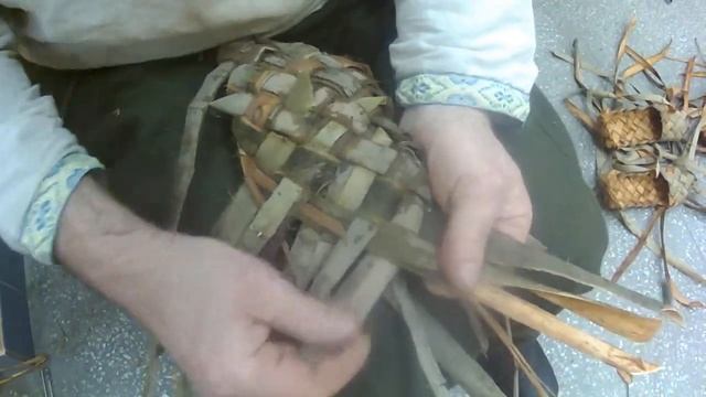 г.Кыштым магазин ЦУМ второй этаж лапти русские каждый день