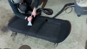 ПРОЛИЛ МАСЛО НА СИДЕНЬЕ ХИМЧИСТКА СИДЕНЬЯ | Как убрать масло с сиденья?