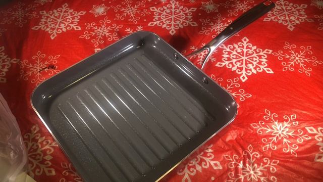 EaZy BrandZ Large Red Square Grill Pan Unboxing | Best Pan you can get on Amazon for your kitchen!! смотреть онлайн
