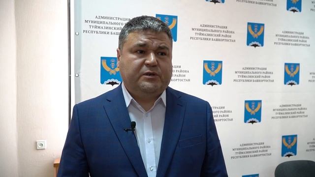 "Короне" нужны "малыши" смотреть онлайн