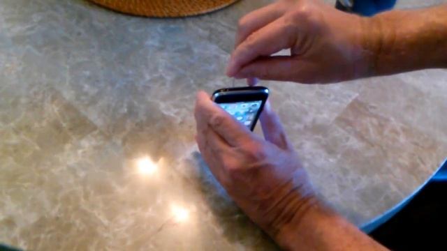 How to Remove SIM Card from iPhone 3G or 3Gs!!! - Free & Easy смотреть онлайн