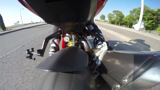 ducati streetfighter 848 crash yamaha mt 07 montage video смотреть онлайн