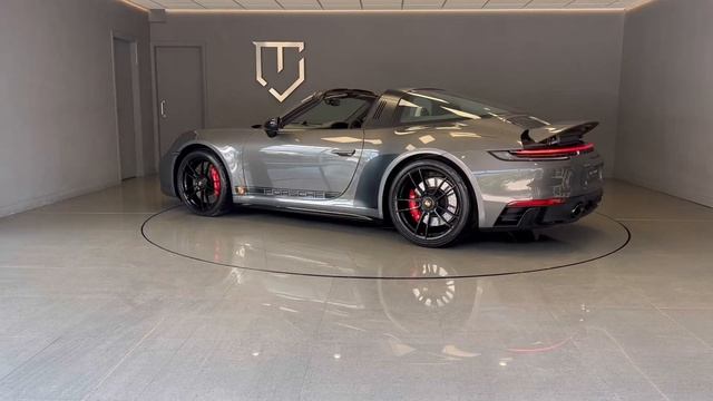 22/22 Agate Grey 992 Targa 4 GTS. смотреть онлайн