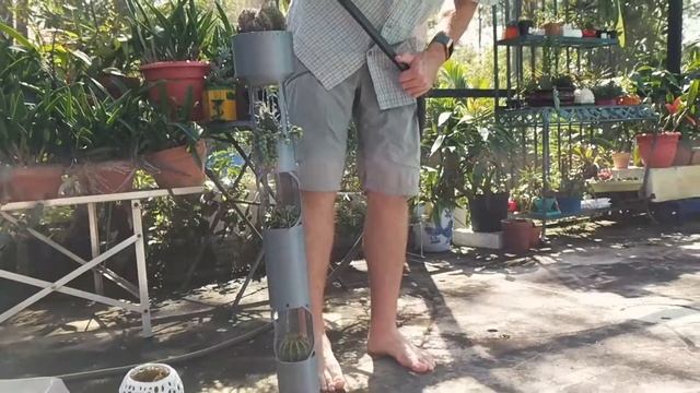 Watering the Rocket Planter смотреть онлайн