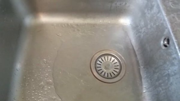 Видеообзор измельчителя пищевых отходов InSinkerator Evolution 100