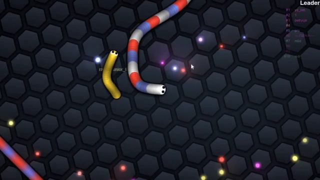 Slither.io / Обзор / Тактики / Первый взгляд