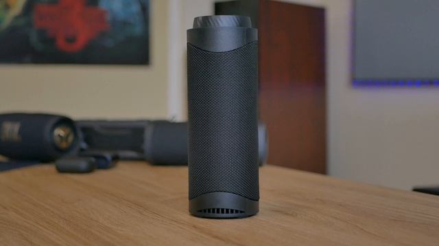 JBL PULSE 5 VS TRONSMART T7 "200$ PRICE DIFFERENCE!" смотреть онлайн