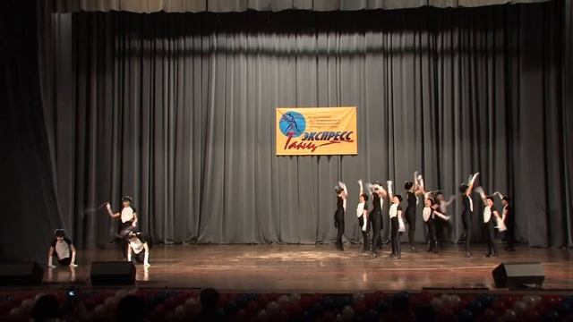 Танец "Не заводи усок на чужой кусок" ("Кошки") смотреть онлайн