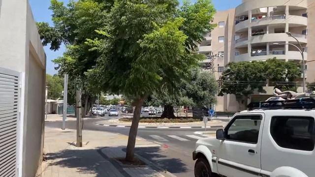 Израиль. Герцлия. Неве Амаль. Дом одной женщины. смотреть онлайн