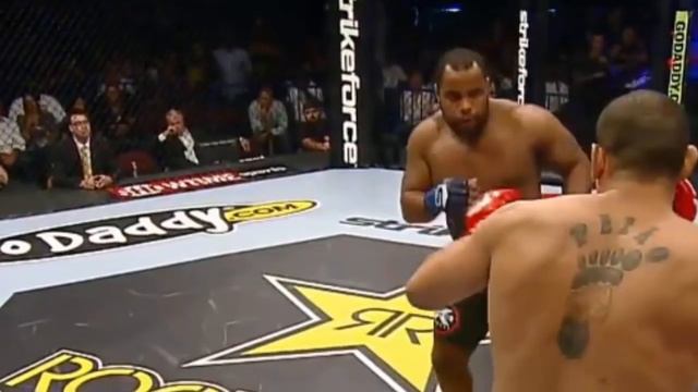 Daniel Cormier Vs Antonio Silva FULL FIGHT - UFC Light Heavyweight Championship