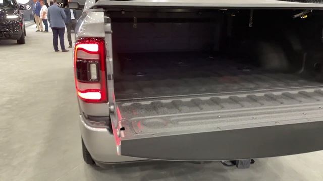 Ram 2500 Limited Night Edition смотреть онлайн