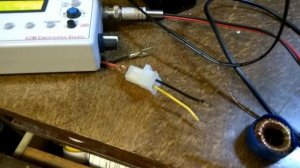 Электростатическая катушка Мишина. Простейшая схема генератора синуса.