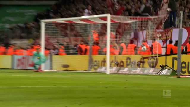 🙌 Simon Terodde trifft in letzter Sekunde zum Derbysieg смотреть онлайн