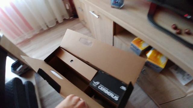 Unboxing Asus ROG SCAR ll (GL504GM) смотреть онлайн