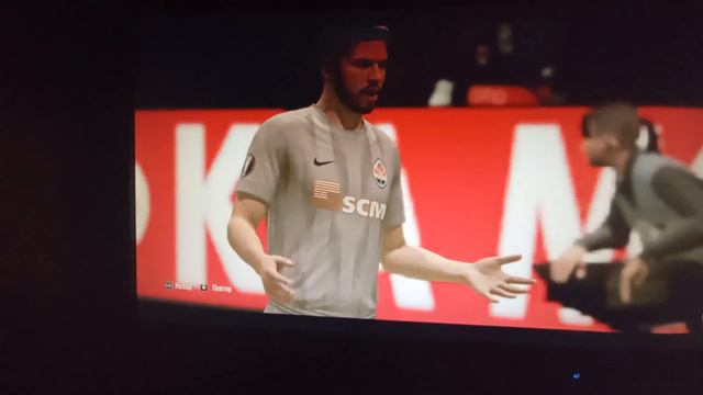 Фифа 19 Карьера за Рональденка , подписание мировой звезды футбола . Лидерство Рональденка смотреть онлайн