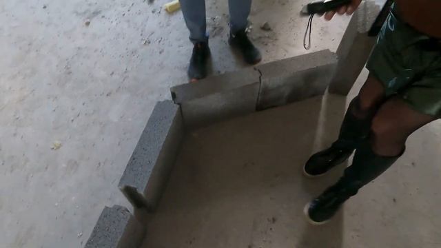 С чего начать монтаж стен? Керамзитобетонные перегородки. Влог смотреть онлайн