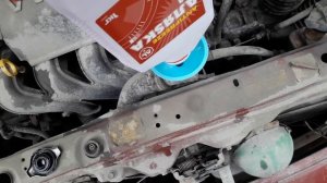 Как долить антифриз в тойоту витц