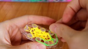 ПАСХАЛЬНОЕ ЯЙЦО из резинок. Плетем яйцо на пасху. Easter egg rainbow loom