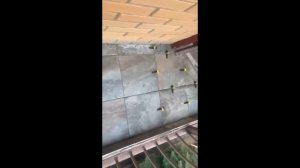 клеим плитку на улице под открытым небом