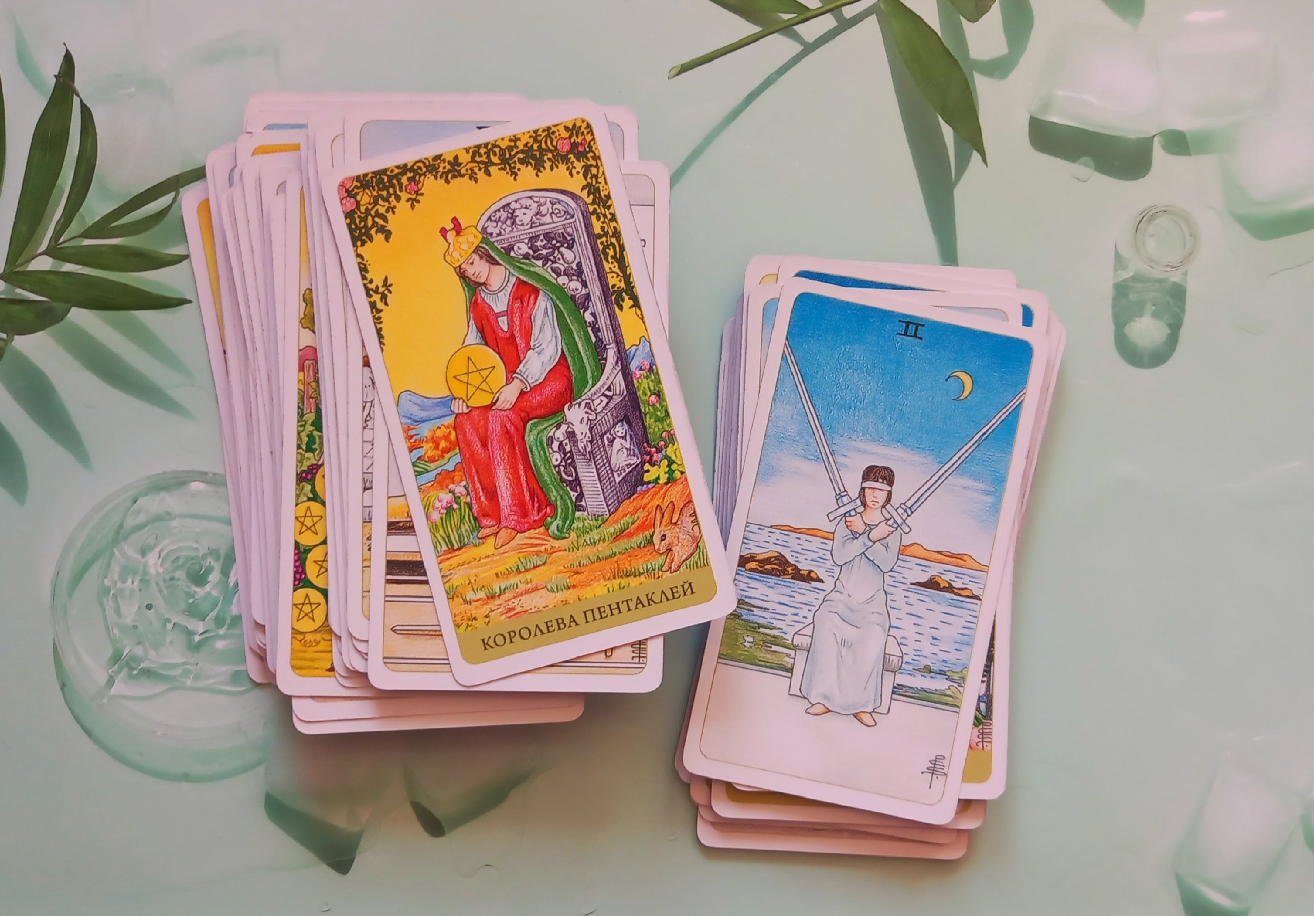 Таро расклад онлайн: Для чего ОН появился в моей жизни? смотреть онлайн