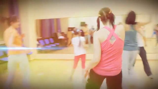 Zumba (R) fitness в Люберцах. Daddy Yankee - Limbo смотреть онлайн