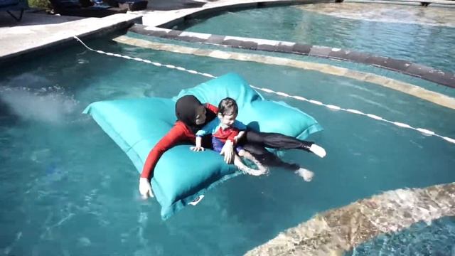 We are going to Lombok! | pt 1 of 2 смотреть онлайн