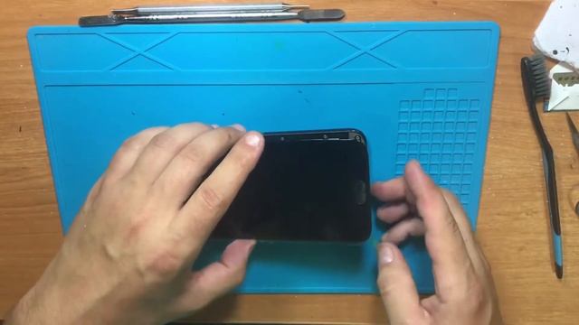 Замена дисплея Samsung J7 2017г. (SM-J730FM/DS) смотреть онлайн