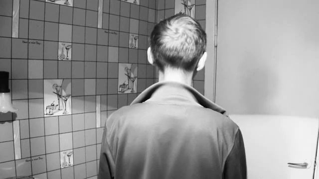 Как найти песню, если не знаешь названия? смотреть онлайн