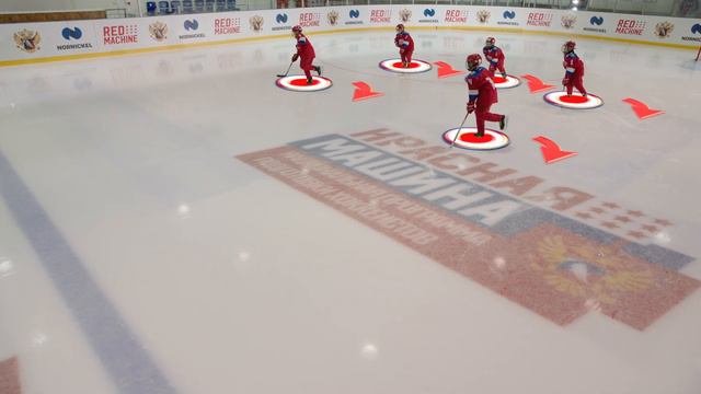 Переступания скрестными шагами с поворотом в прыжке на 90° смотреть онлайн