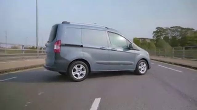 Ford Transit Courier B-ROLL смотреть онлайн