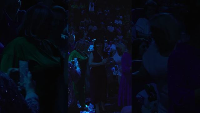 Еще еще еще !!!))) смотреть онлайн