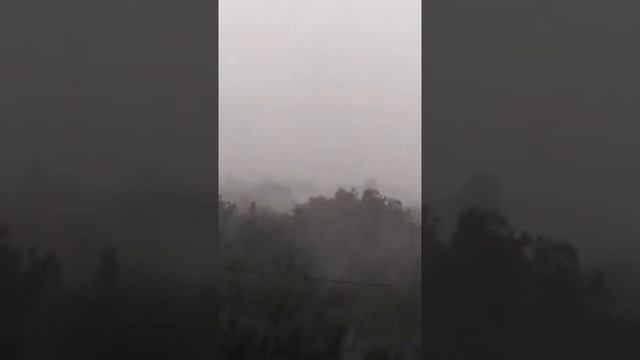 Ураган пожаловал внезапно.mp4 смотреть онлайн
