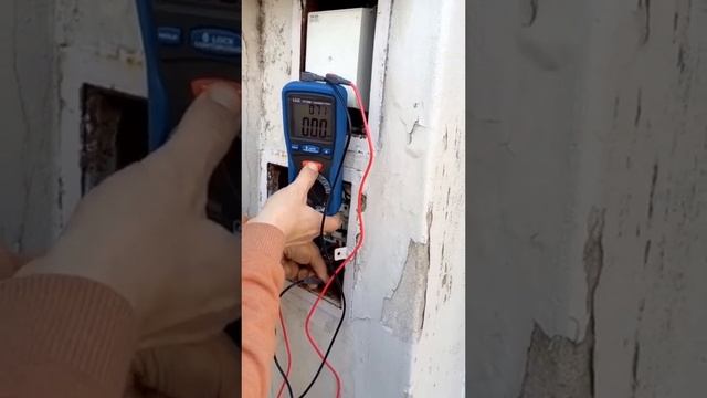 Cómo medimos la resistencia de aislación❓⚡ смотреть онлайн