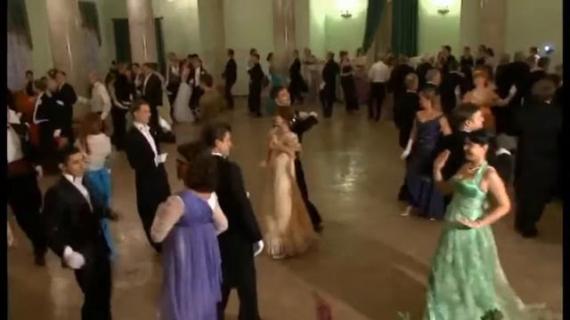 24 11 2013 Русский светский бал Екатерининский дворец смотреть онлайн