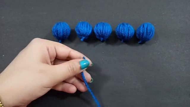 Amazing Woolen Flower Craft Idea using Finger - Easy Woolen Flower Making смотреть онлайн