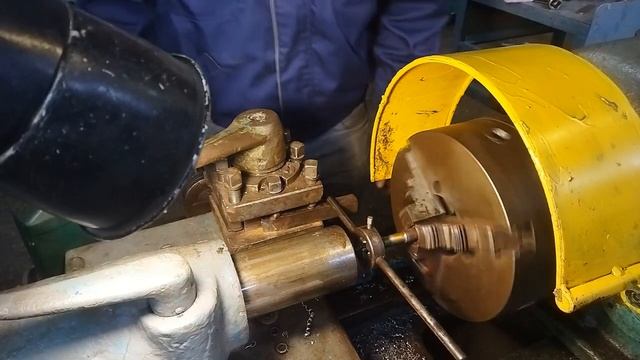 Нарізання наружної та внутрішньої різьби (Монтрезор Т.П., Кравченко О.О.) смотреть онлайн