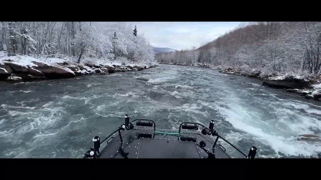 Первый РАЗ НА АЭРОЛОДКЕ | ПОРОГИ - река МАНА смотреть онлайн