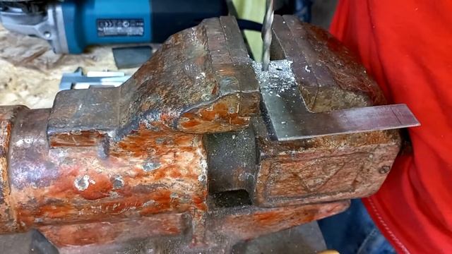 БЕСПЛАТНО! #patriot PT446 НОЖ ЛЕСКИ – РЕМОНТ. Как сделать новый нож-отсекатель из нержавейки? смотреть онлайн