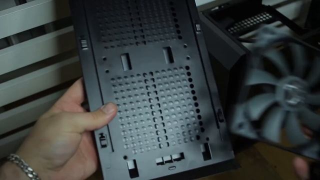 Обзор бюджетного корпуса Cougar QBX смотреть онлайн