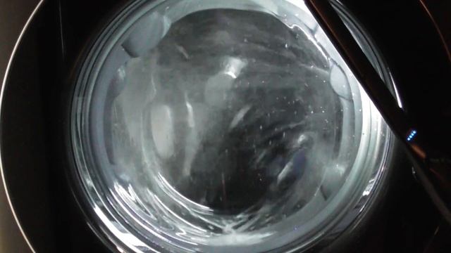 LG AiDD Steam Washer, Mixed Fabrics 60 Cycle With Prewash