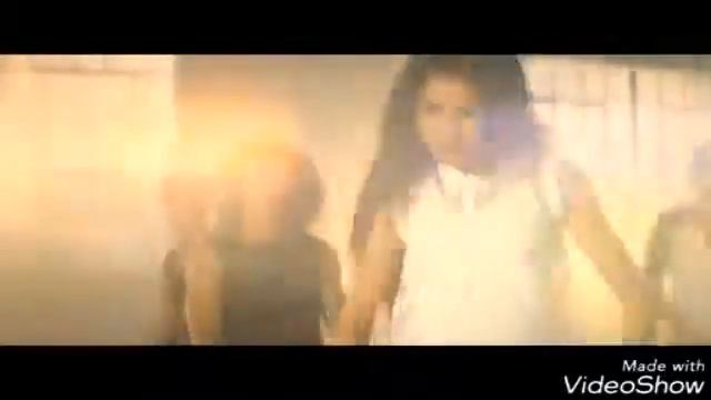 Zendaya-Replay..КЛИП