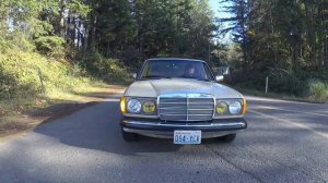Mercedes-Benz 240D - Drive