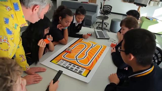 Edison, The Programmable Robot For Everyone смотреть онлайн