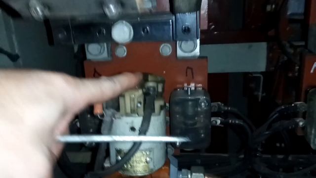 ЭП1 выбивает SF13(14)при нажатии кнопки "Возврат защиты",выход из положения смотреть онлайн