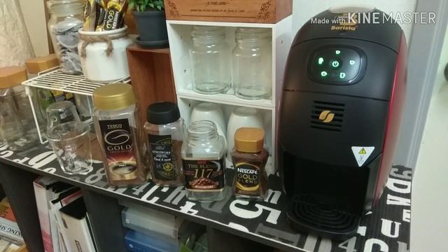 Try different brands of freeze dried instant coffee with my Nescafe Barista Machine смотреть онлайн