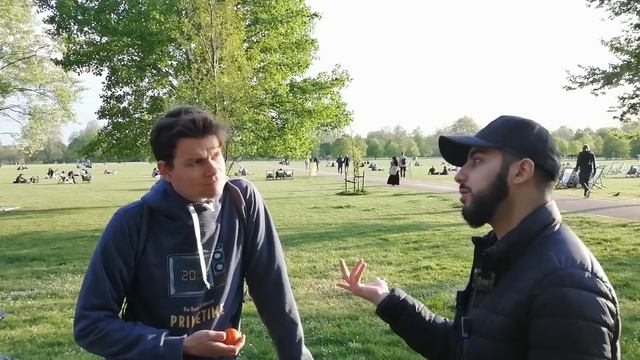 PHILOSOPHER CAME BACK & SHOCKED BY MUHAMMED ALI SPEAKERS CORNER смотреть онлайн