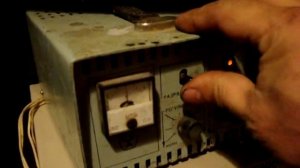 Зарядка АКБ шуруповерта от автомобильного ЗУ зарядного устройства. 14.4В