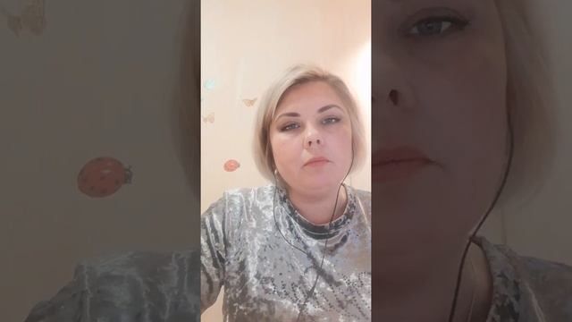 запись прямого эфира "Почему трудно начать разбор вещей и наведения порядка?" смотреть онлайн